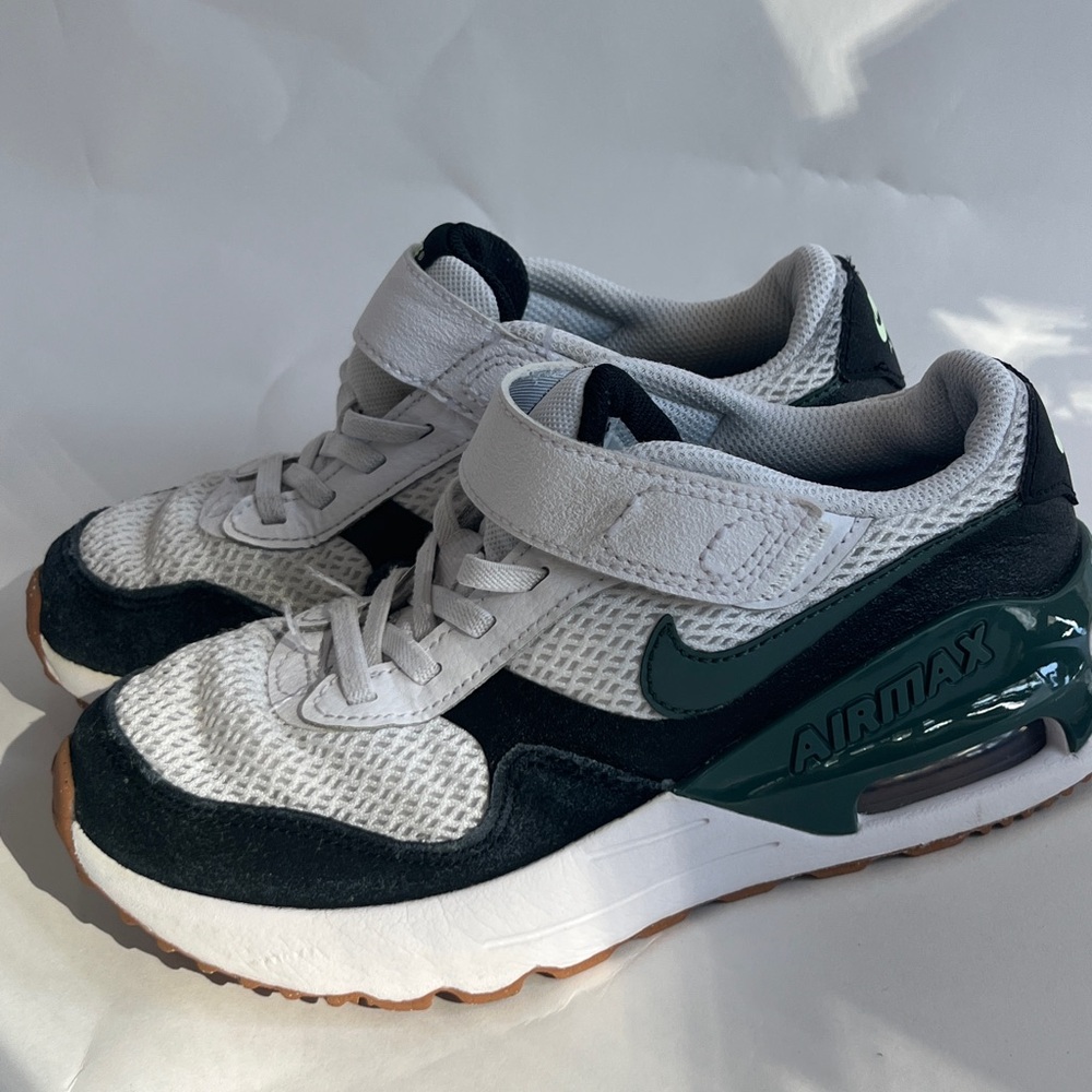 Nike Kids Sneakers White and Black with Green Accents